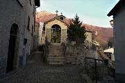 89 Cappelletta con vista in Monte Tesoro
